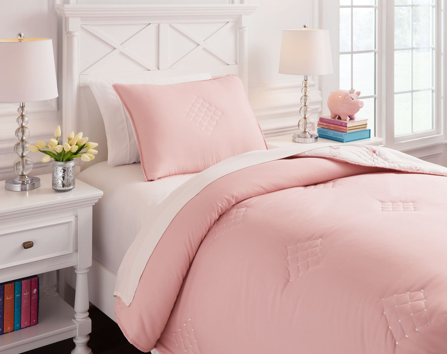 Lexann - Comforter Set