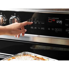 6.4 Cubic Feet Smart Freestanding Electric Range With Frozen Bake Technology - Fingerprint Resistant Stainless Steel