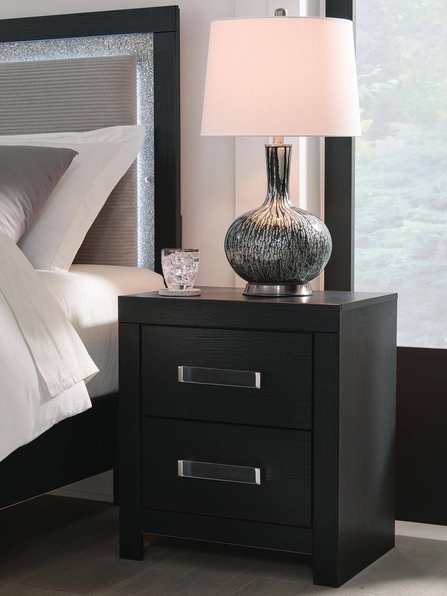 Maeling - Two Drawer Night Stand