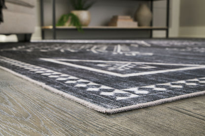 Arloman - 5' x 7' Rug - Black / Cream / Gray
