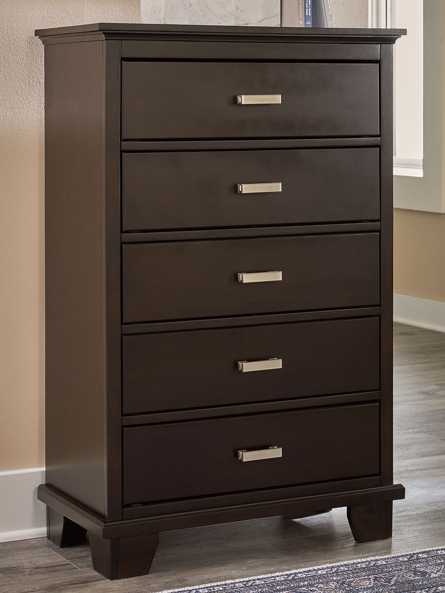 Covetown - Dark Brown - Five Drawer Chest